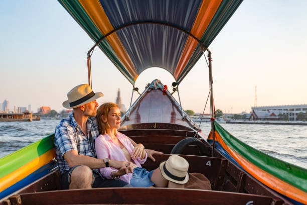 Explore the Chao Phraya River by boat