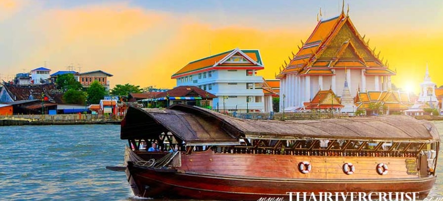Fall madly in love with each other at the Loy Nava Dinner Cruise.